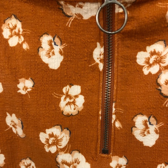👢A&F Orange Floral Skirt🧡 - Picture 4 of 5